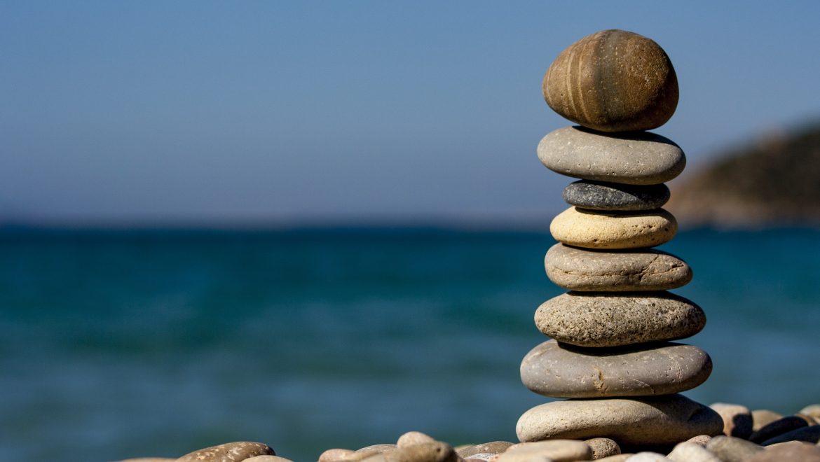 balance macro ocean pebbles 235990
