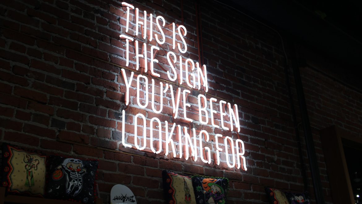 austin chan ukzHlkoz1IE unsplash