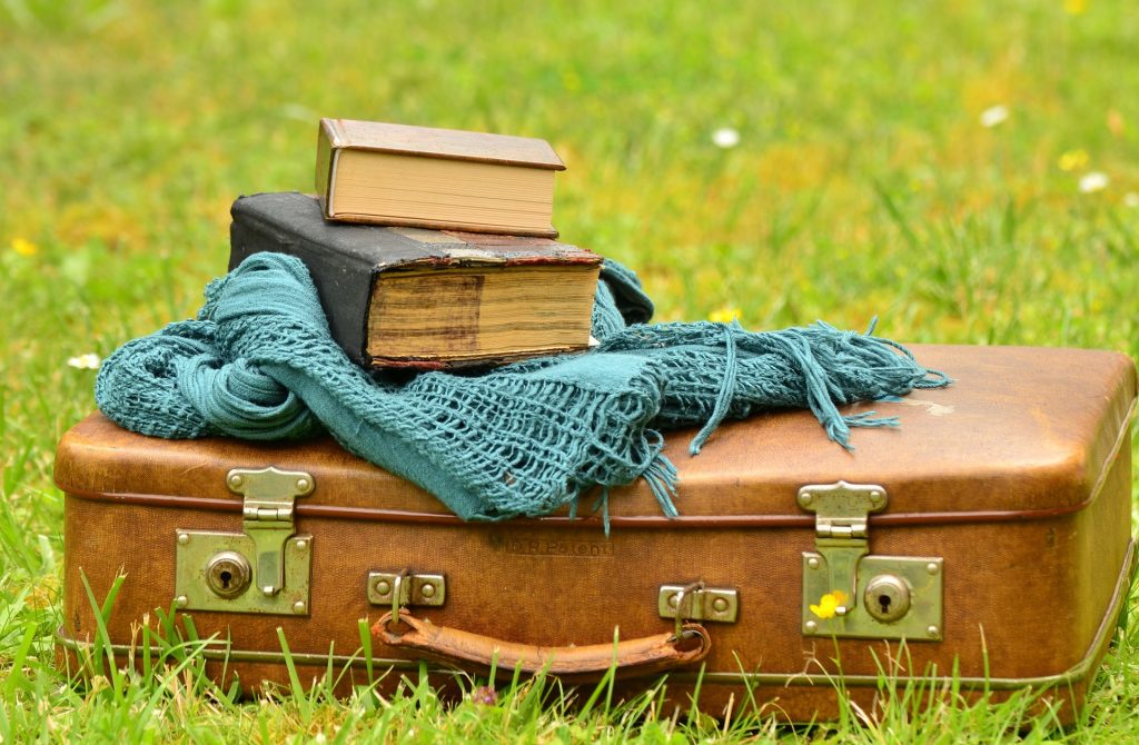 expat nest less is more essentialism