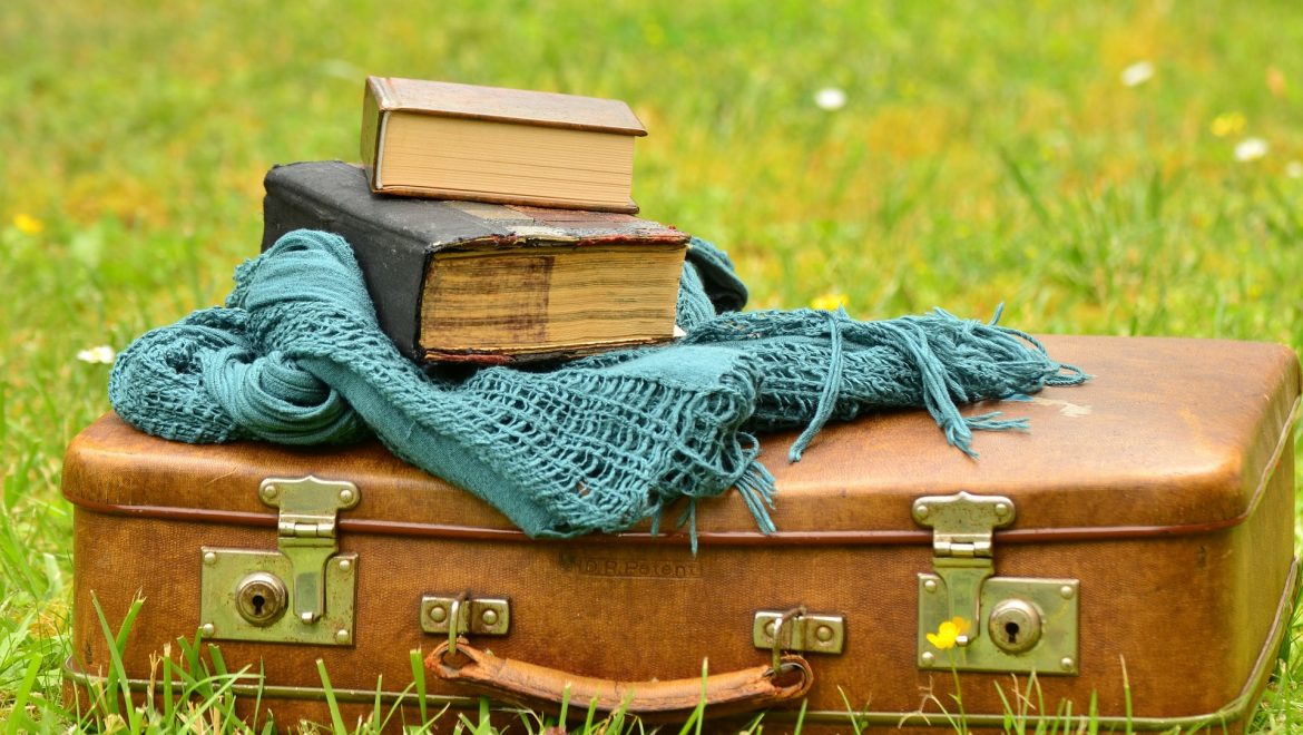 expat nest less is more essentialism