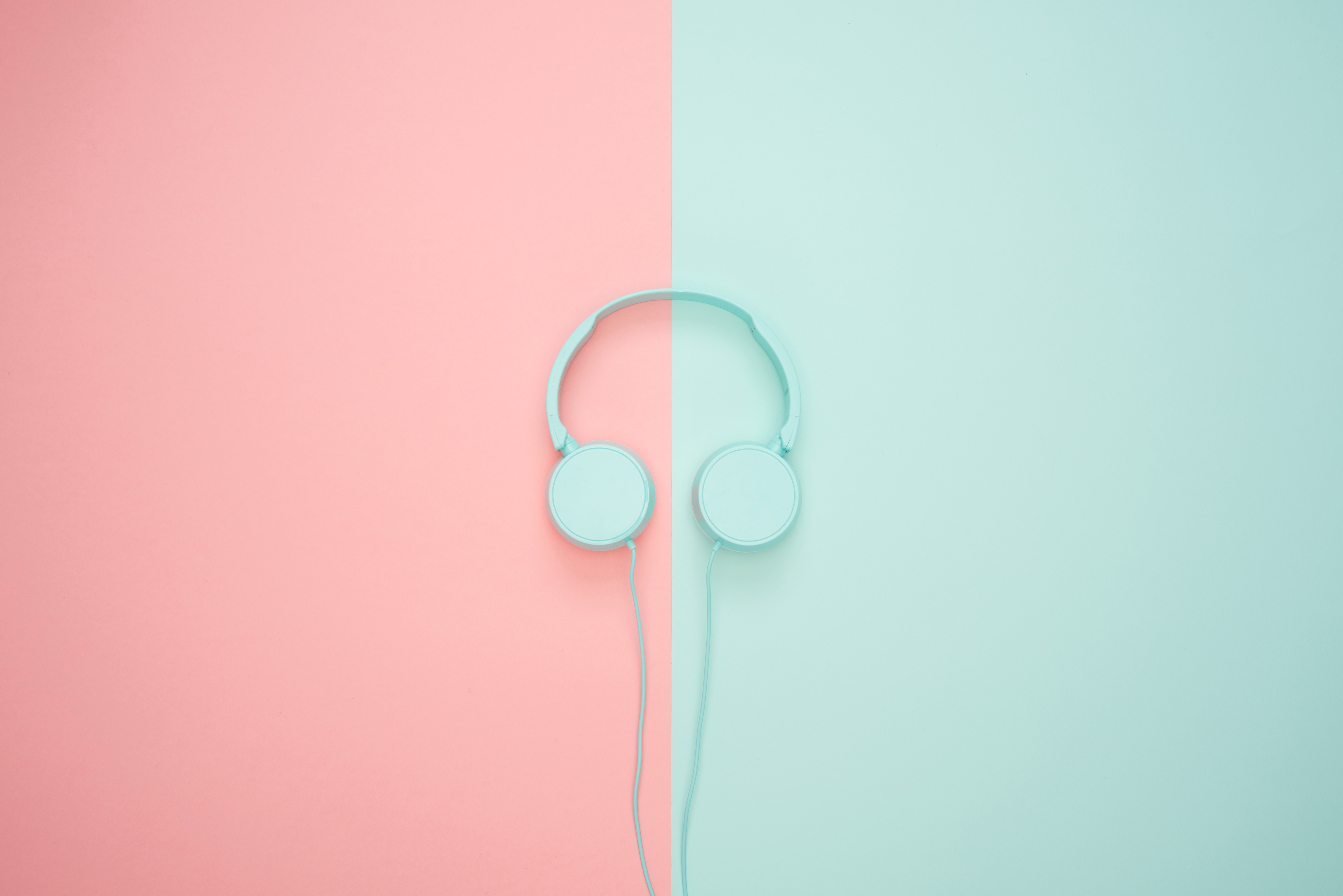 expat nest podcast interviews with vivian