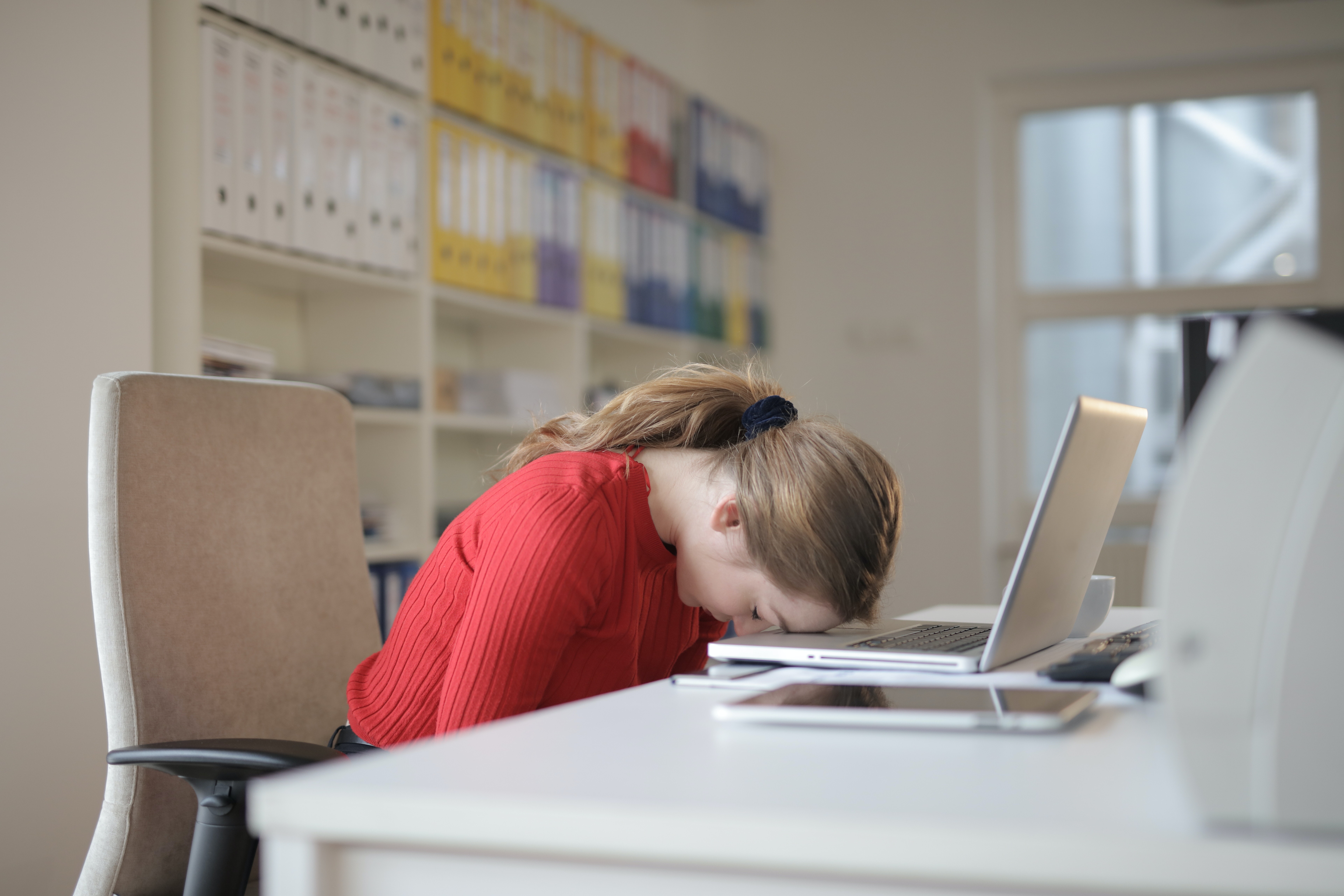 quiet quitting quiet firing expat nest pexels andrea piacquadio