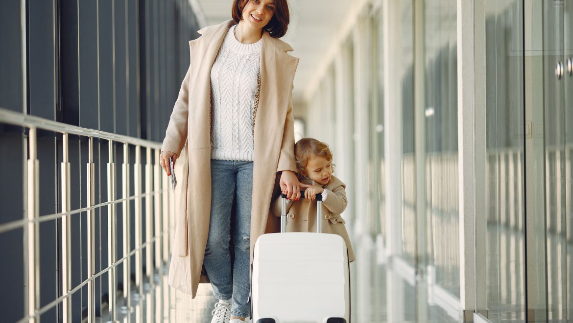 Help Children Through Relocation expat nest pexels gustavo fring
